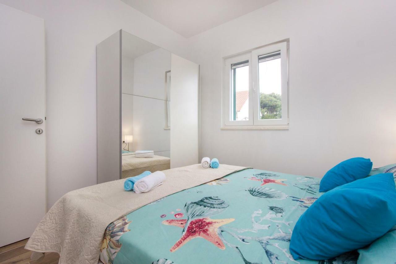 Ferienwohnung Riva Krapanj Exterior foto