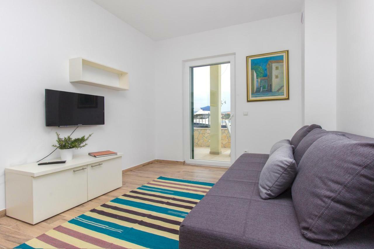 Ferienwohnung Riva Krapanj Exterior foto