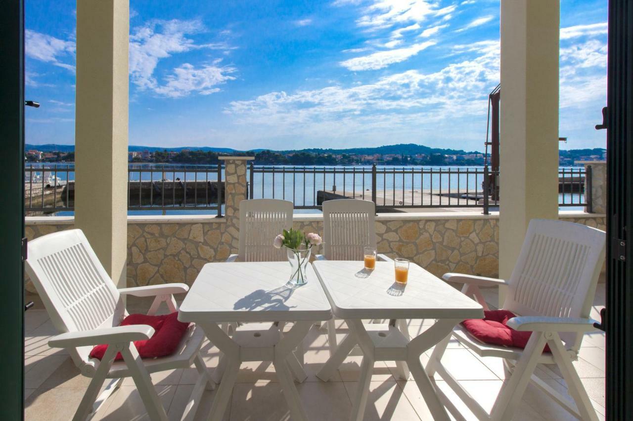 Ferienwohnung Riva Krapanj Exterior foto